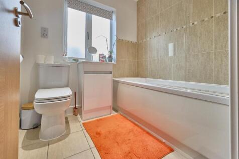 BATHROOM TO FRONT