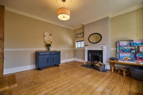 Rear Family Room/Dining Room