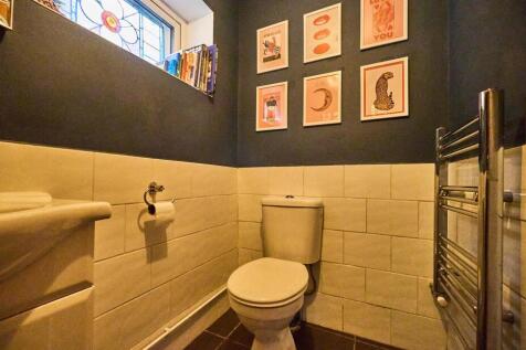 Separate WC