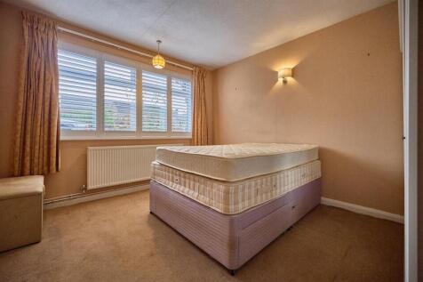 BEDROOOM ONE TO FRONT
