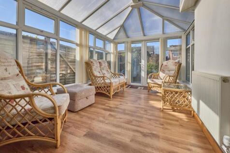UPVC SUDG CONSERVATORY