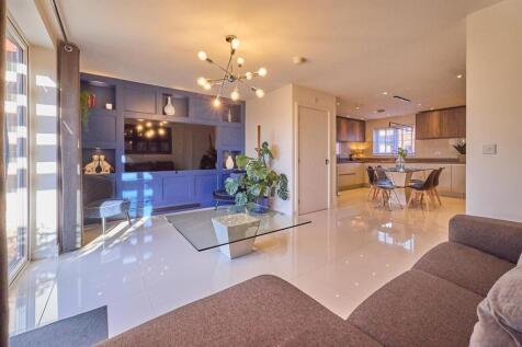 Notleyfield Close, ES 16.jpg