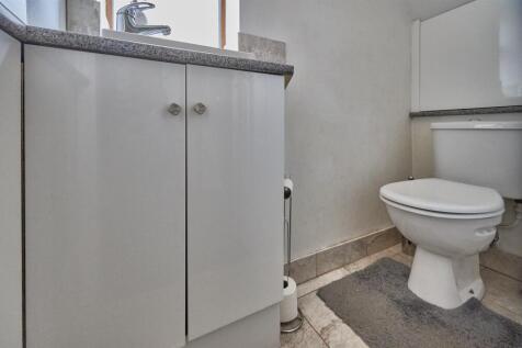 Separate WC