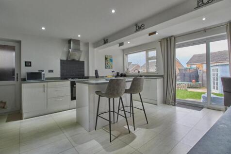 Extended and refitted dining kitchen to rear