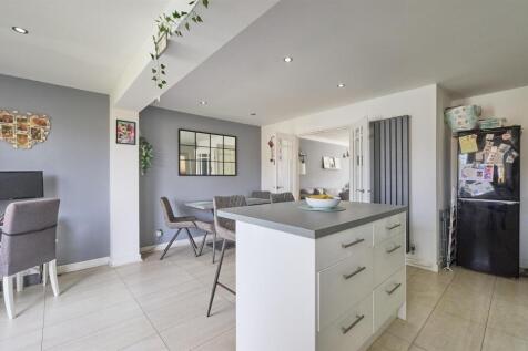 Extended and refitted dining kitchen to rear