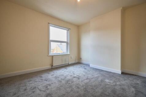 FRONT BEDROOM ONE