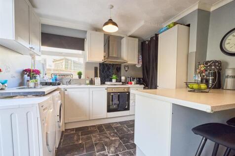 Rear Refitted Dining Kitchen