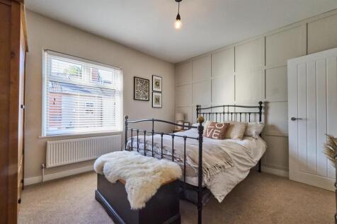 FRONT BEDROOM ONE