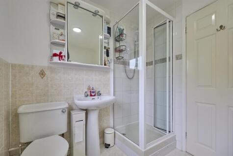 En Suite Bathroom