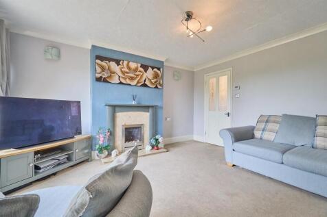 Front Lounge