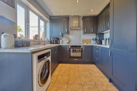 Rear Refitted Dining/Kitchen