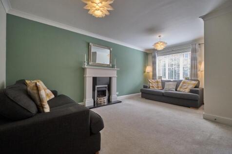 Front Lounge