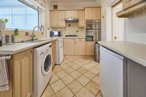 REAR KITCHEN