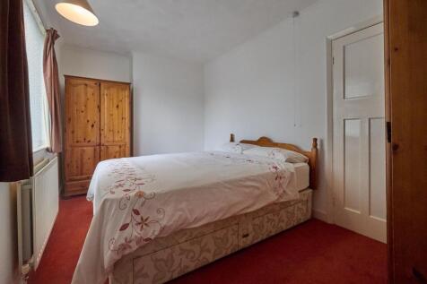 FRONT BEDROOM ONE