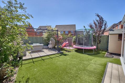 15 Amber Way BB 4.jpg