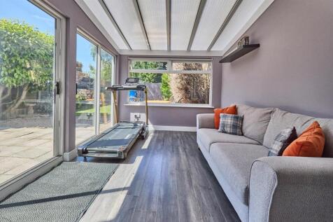 UPVC SUDG CONSERVATORY