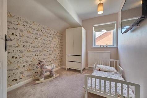 Side Bedroom Four