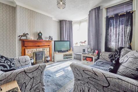 Front Lounge