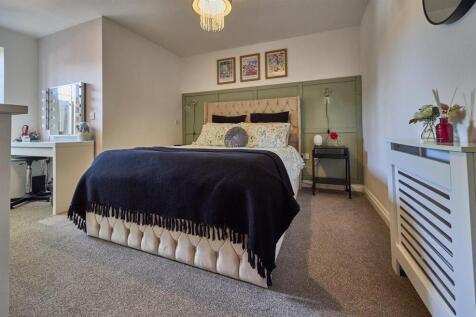 34 Weavers Court HK 9.jpg