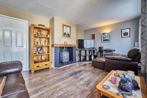 Front Lounge