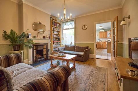 Rear Lounge