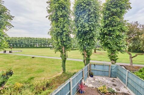 The Beeches 3.jpg