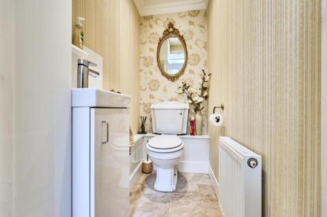 Separate WC