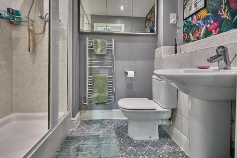 En Suite Shower Room