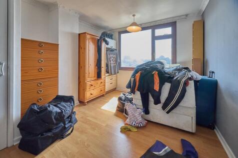 BEDROOM ONE TO FRONT