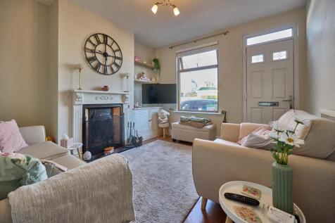 Front Lounge