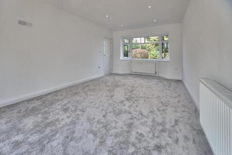 THROUGH LOUNGE/DINING ROOM