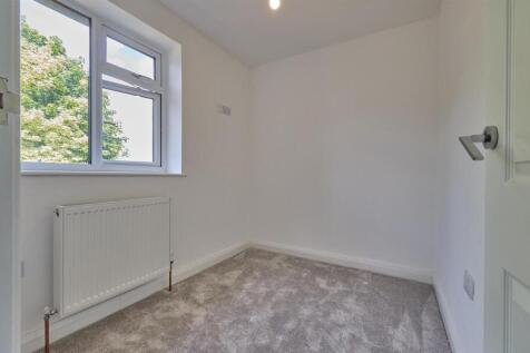 BEDROOM THREE TO FRONT