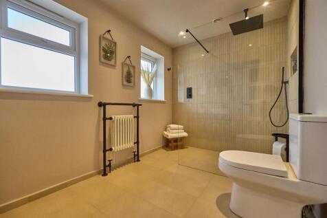 Refitted wet room