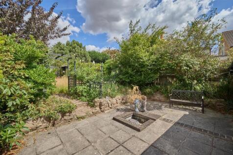 SouthView, Dawsons Lane, BW 14.jpg