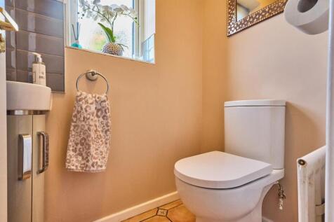 Separate WC