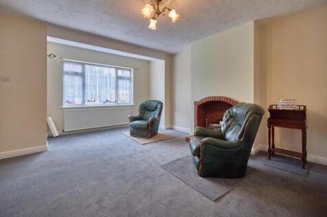 Lounge to Front