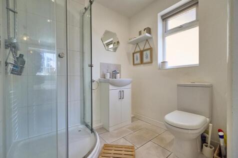 Ensuite Shower Room