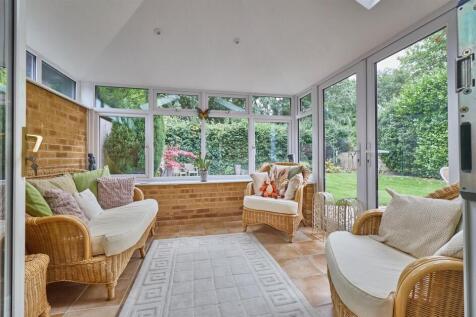UPVC SUDG Conservatory with Solid Roof