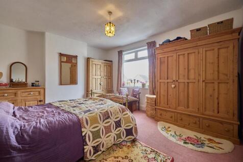 Bedroom One to Front