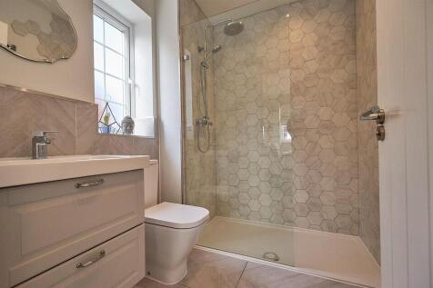 En Suite Shower Room