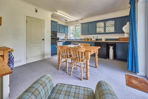 Open Plan Living/Dining/Kitchen to Rear