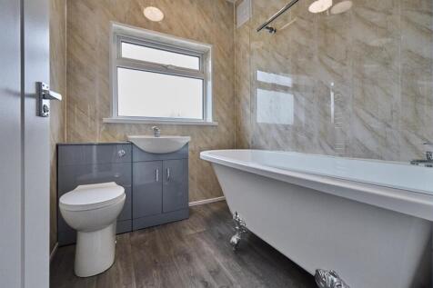 Refitted Bathroom to Rear