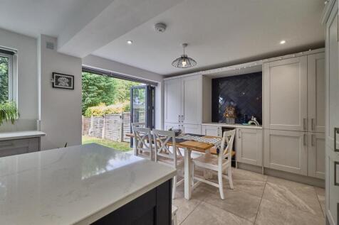 8 Borrowdale Close ES 6.jpg