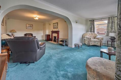 Extended L Shaped Lounge/Dining Room to Rear