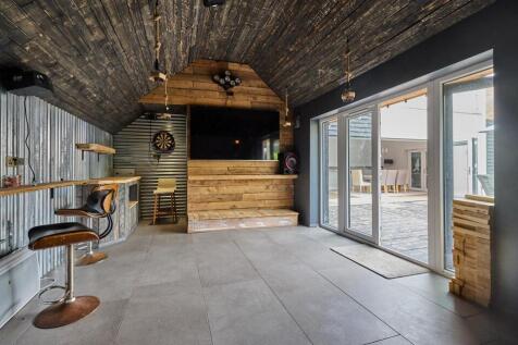 Entertaining Room (garden)