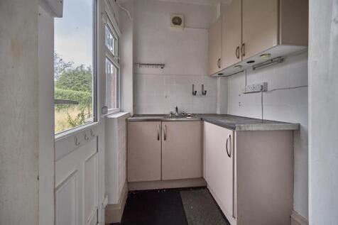 Kitchen to rear