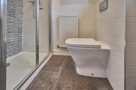 En Suite Shower Room