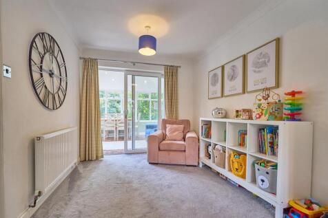 Dining Room to Rear