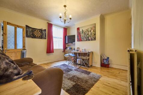 Dining Room to Rear