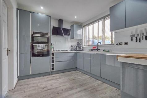 Open plan living, dining kitchen (L Shape)